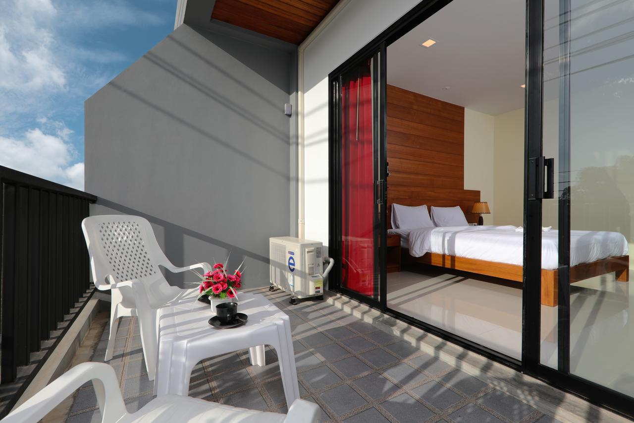Gamers Paradise Hotel Chalong Exterior foto